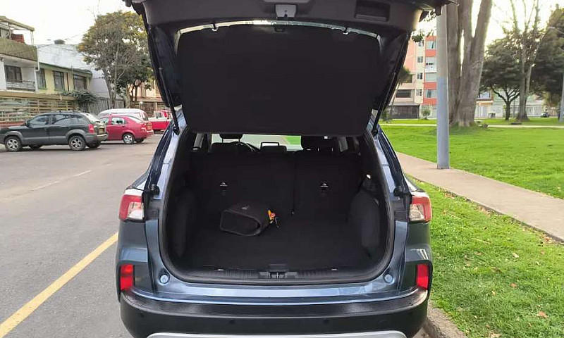 Ford Escape 4X2 At 2...