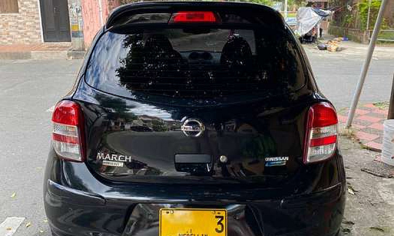 Nissan March 2018 - ...