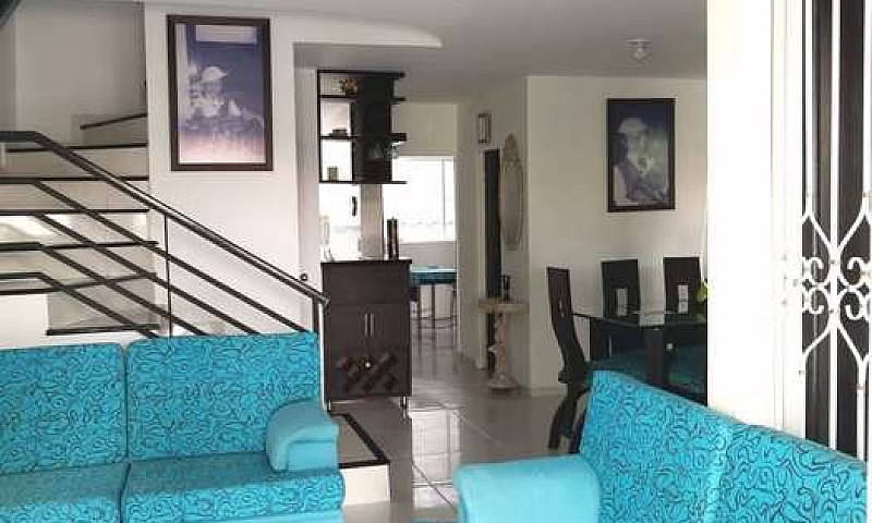 Arriendo Casa En Vil...