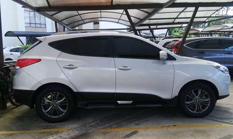 Hyundai Tucson Ix35...