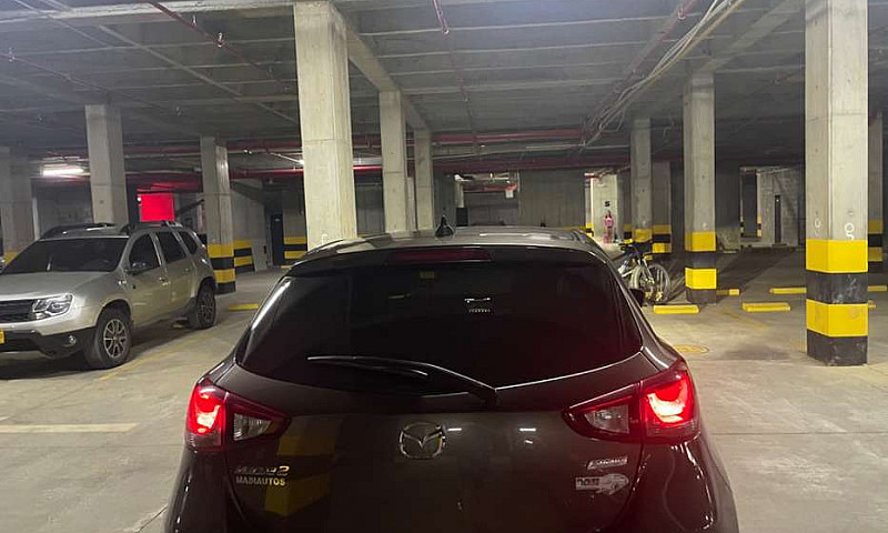 Vendo Mazda 2 Grand ...