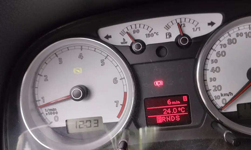 Jetta Gli Turbo 1,8...