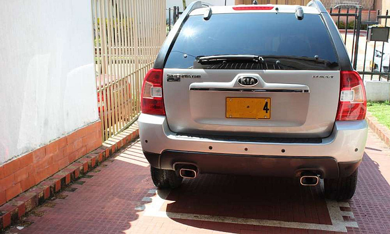 Vendo Kia Sportage F...