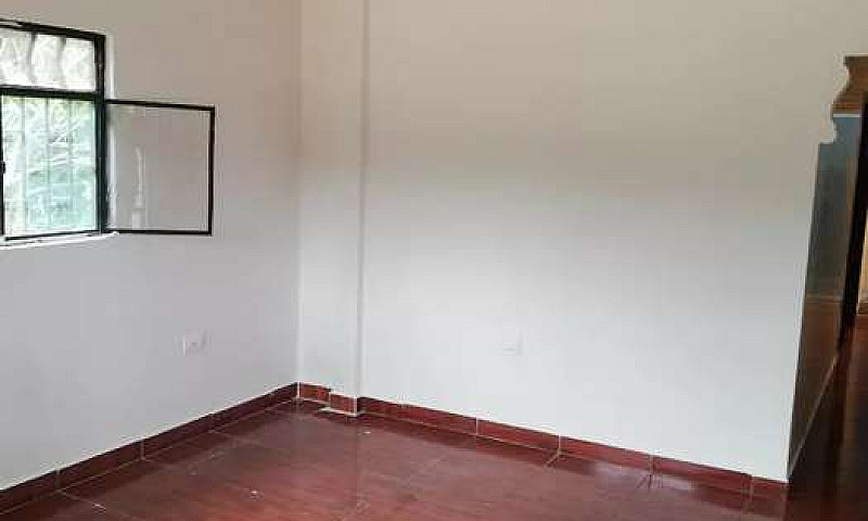 Arriendo Apartamento...