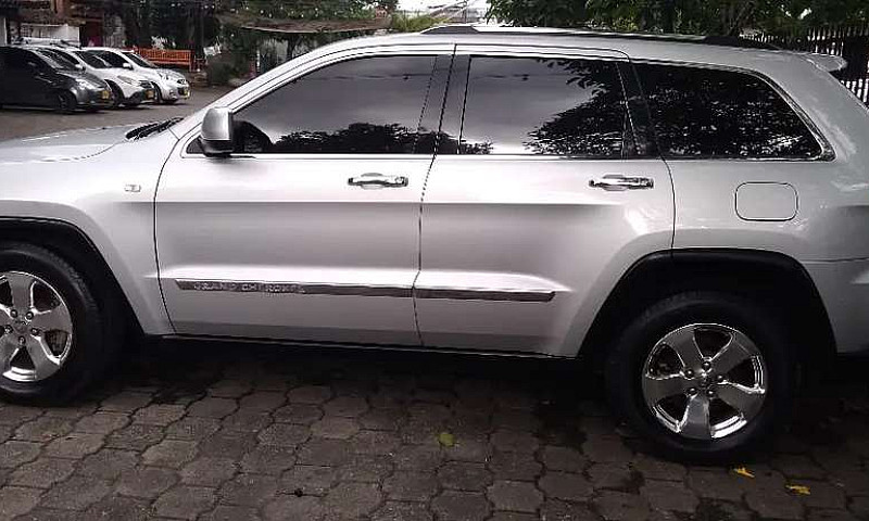 Venta Grand Cherokee...
