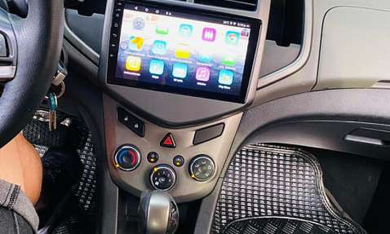 Chevrolet Sonic 2013...