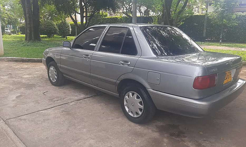 Nissan Sentra B13 Au...