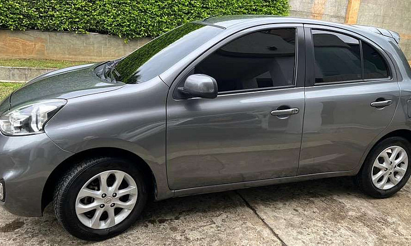 Nissan March 1.6 Sen...