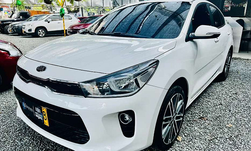 Kia Río Vibran 1.4...