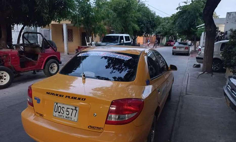 Vendo Hermoso Taxi K...