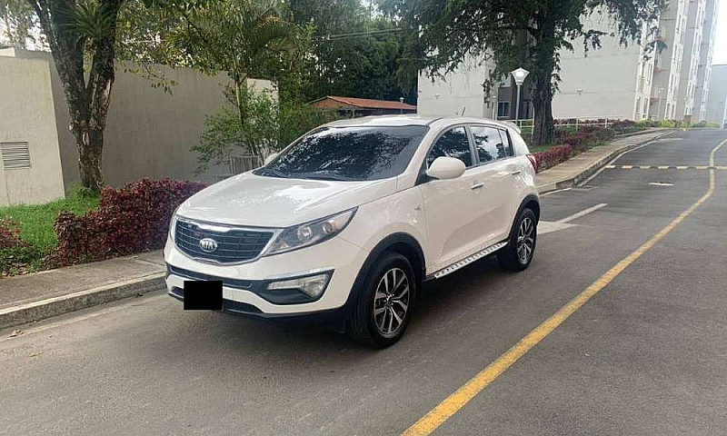 Kia Sportage Revolut...