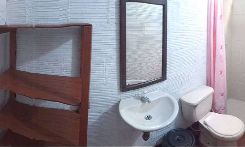 Arriendo Habitación ...