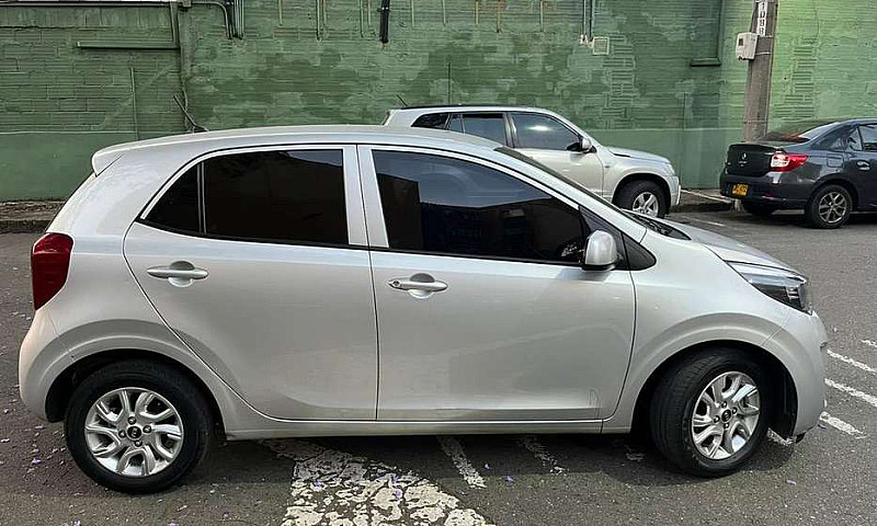 Kia Picanto Vibrant ...