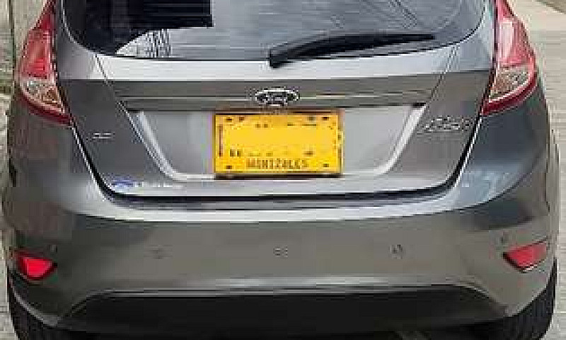 Vendo Ford Fiesta Se...