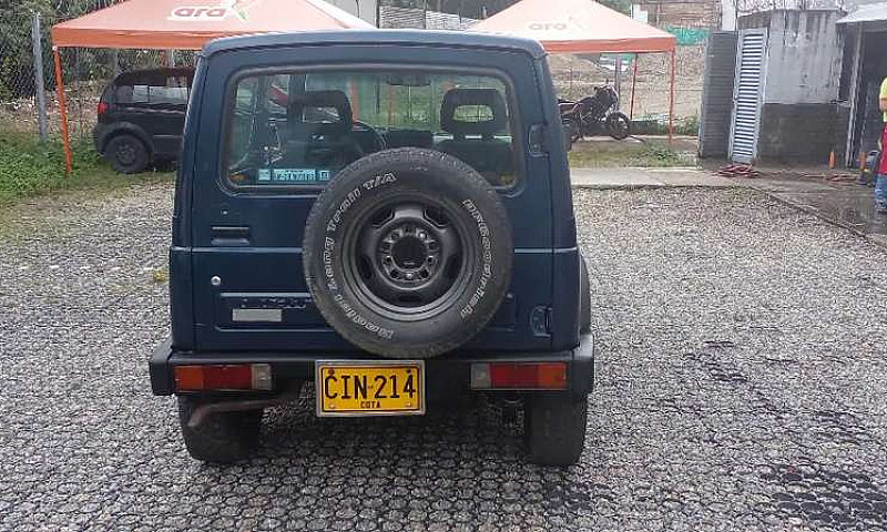 Vendo Campero Chevro...