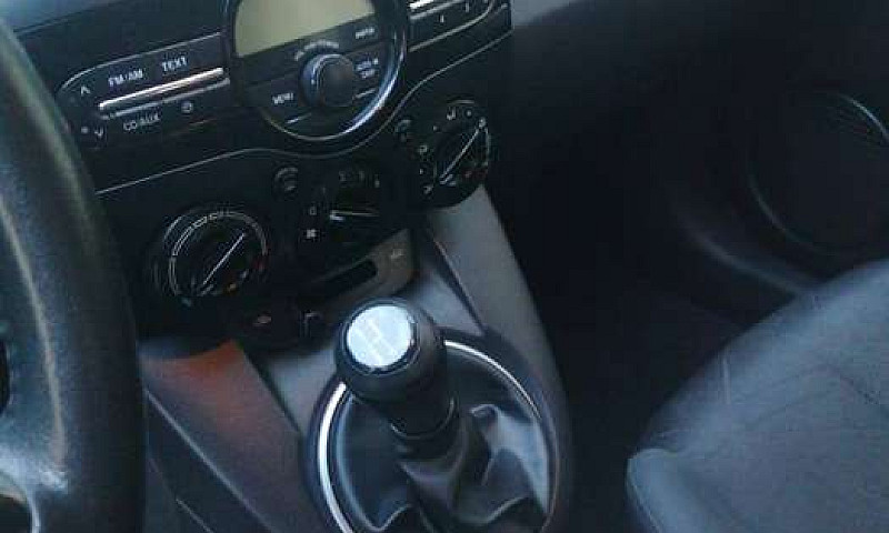 Mazda 2 Mod. 2011...