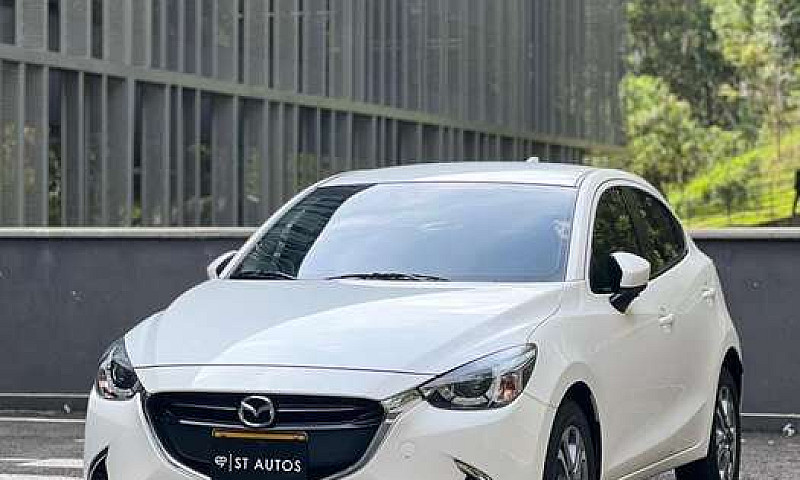 Mazda 2 Gran Touring...