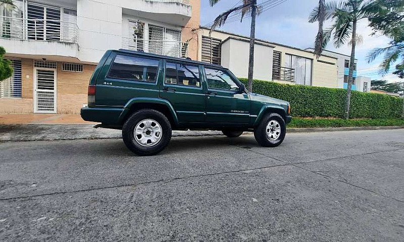 Jeep Cherokee - Mod....