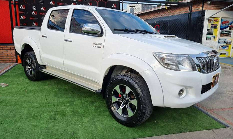 Toyota Hilux 2.7 Mt ...