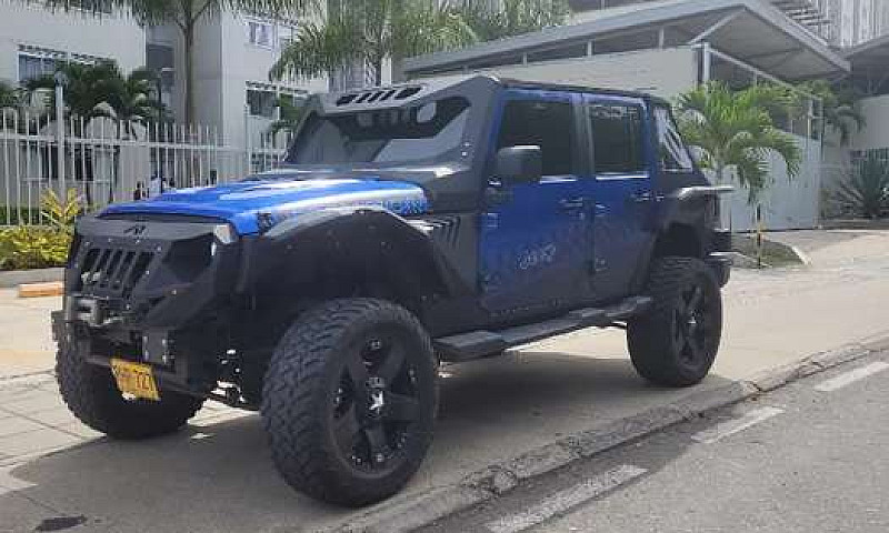 Vendo Jeep Wrangler...