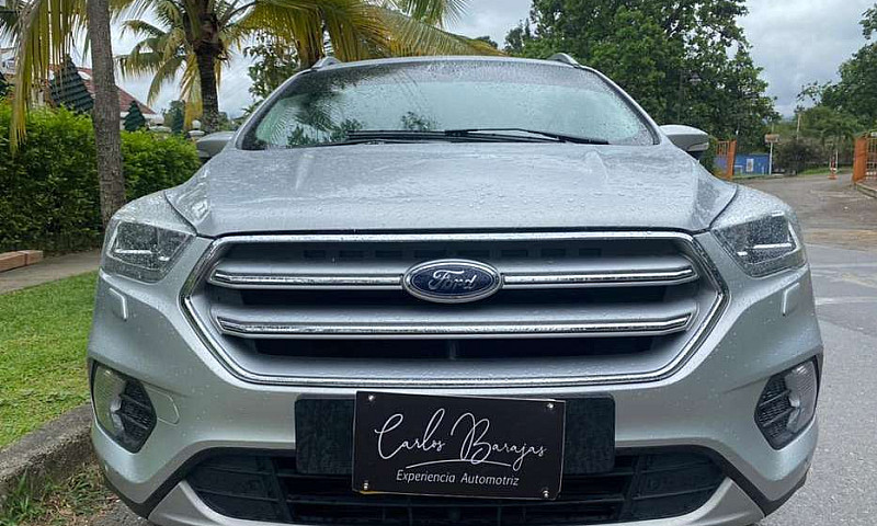 Ford Escape Titanium...