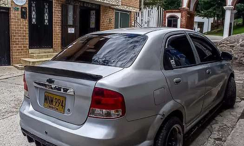 Vendo Aveo Sedan 200...