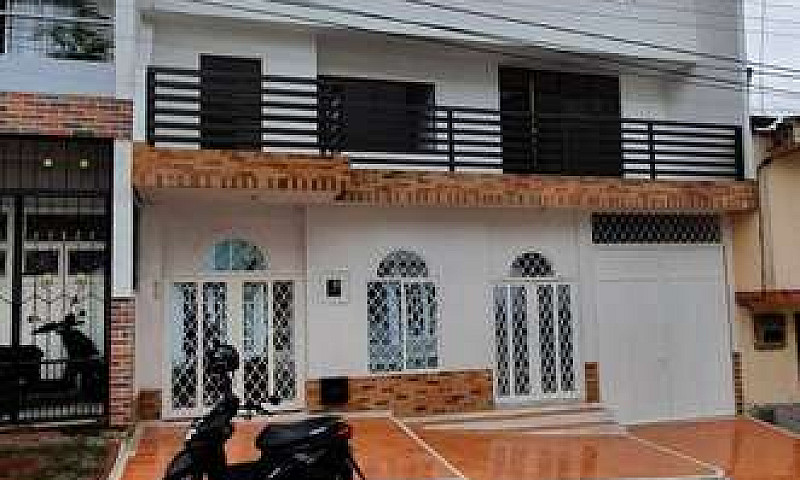 Hermosa Casa Con Bod...