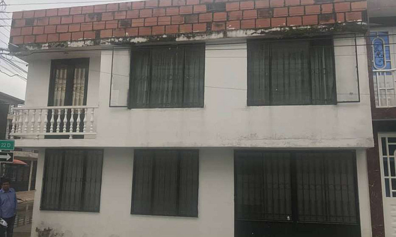 Casa Grande 3 Pisos ...