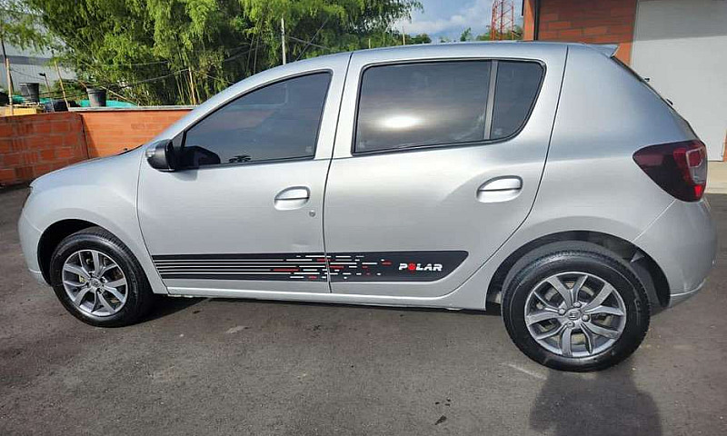 Sandero Polar Mod 20...