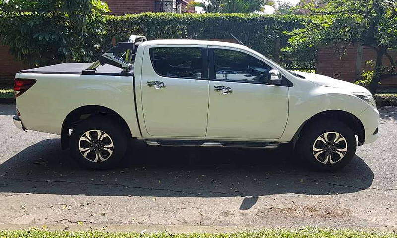 Mazda Bt-50 3.2 Prof...