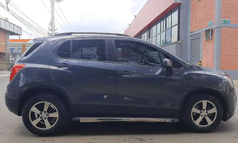 Chevrolet Tracker Au...