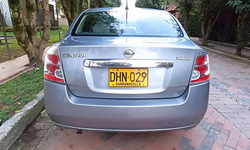 Nissan Sentra 2.0 Añ...