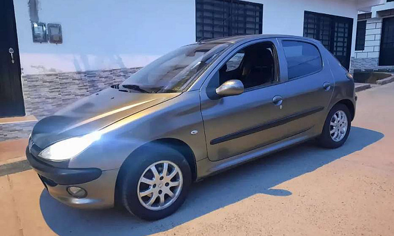 Vendo Peugeot 206 Aa...