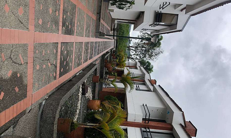 Casa En Venta Av Sur...