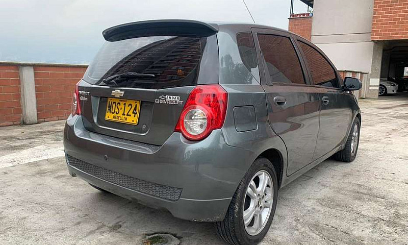 Chevrolet Aveo Emoti...