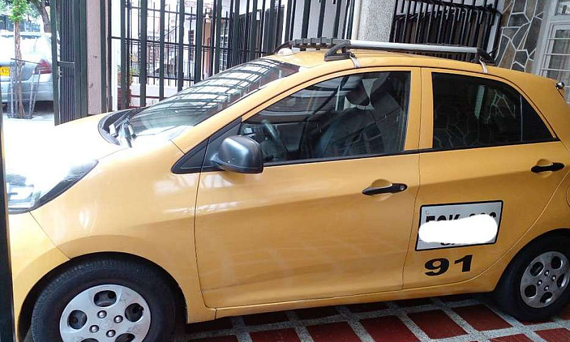 Vendo Taxi Kia Pican...