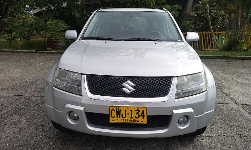 Suzuki Grand Vitara ...