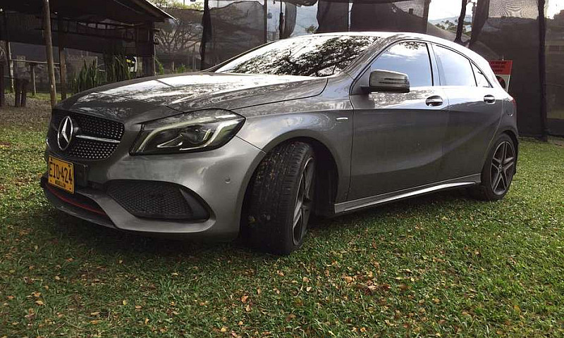 Mercedes Benz A250 S...