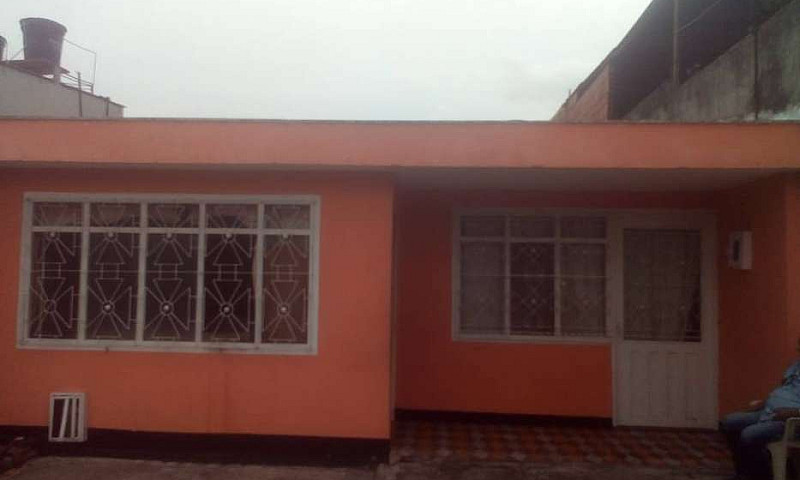Se Vende Casa Barrio...