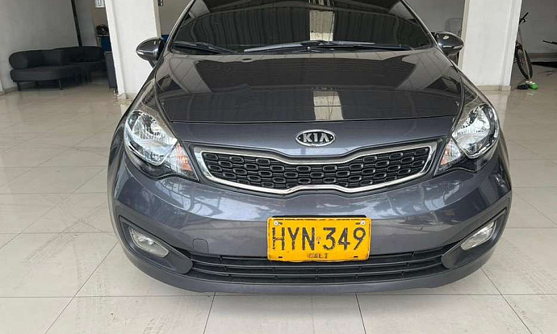 Kia Rio Automatico...