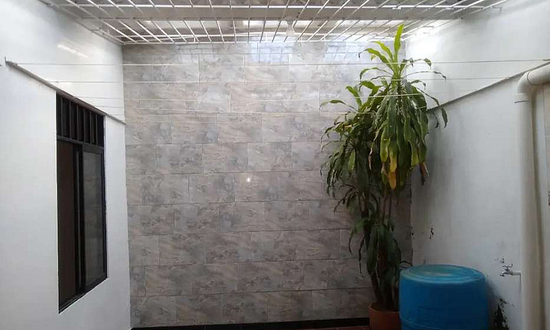 Se Vende Casa Barrio...