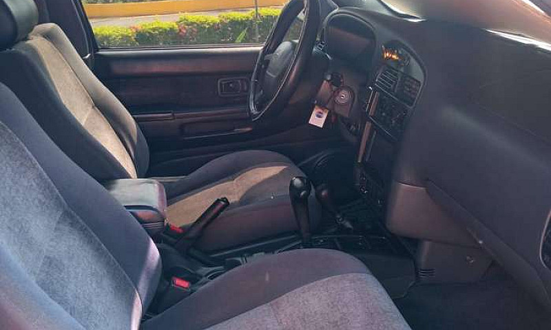 Vendo Nissan Pathfin...