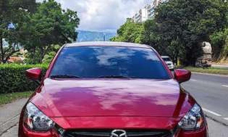 Mazda 2 Touring...