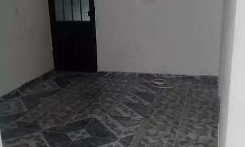 Arriendo Apt En Un 2...