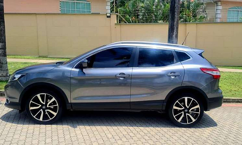 Nissan Qashqai Exclu...