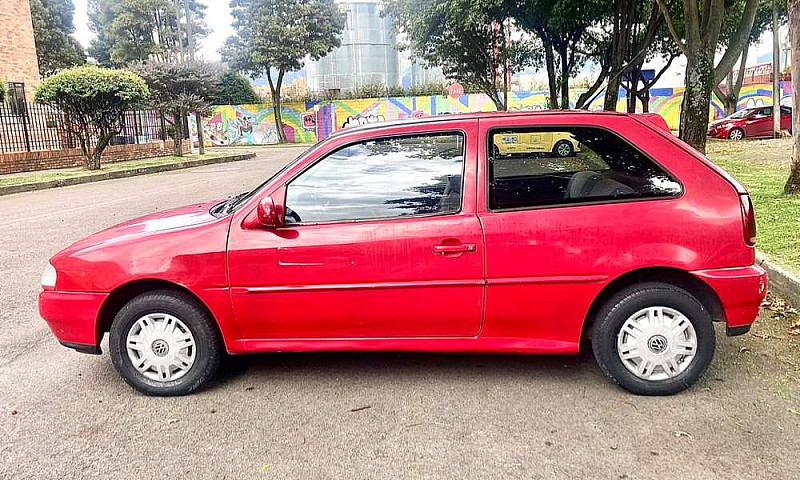 Vendo Volkswagen Gol...