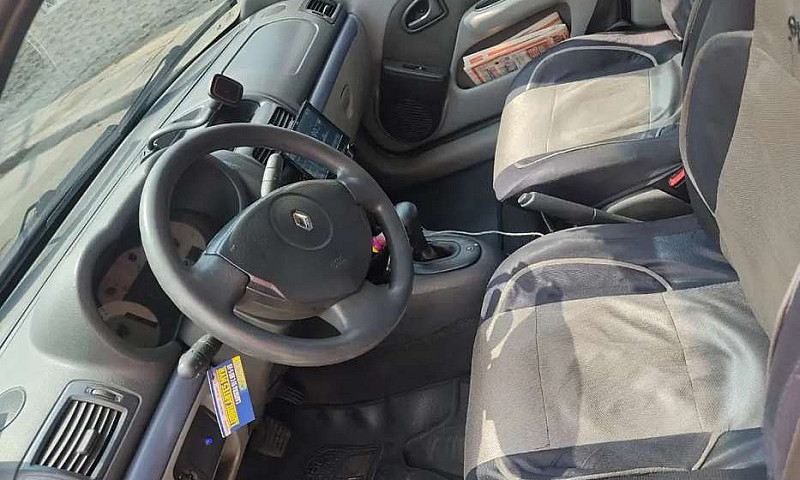 Renault Simbol Expre...