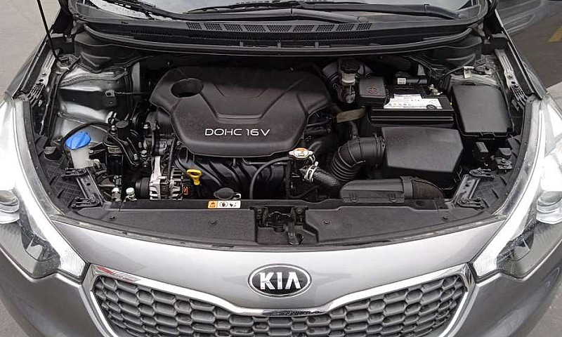 Hermoso Kia Cerato P...