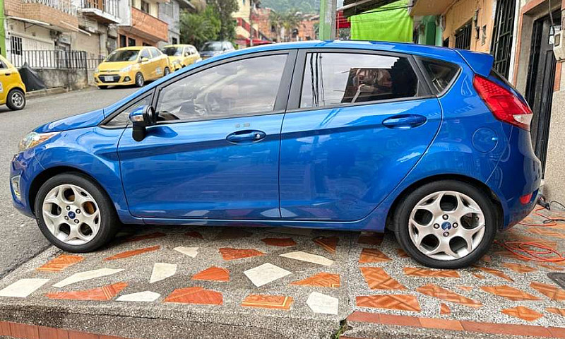 Ford Fiesta 2011...