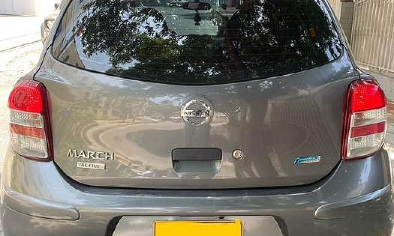 Nissan March Active ...